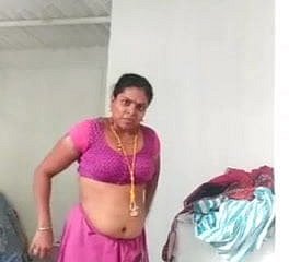 Tamilisch unlucky boy Videoanruf Sammlung mit aunties (Teil 2)