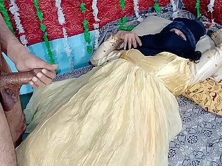yellow dressed desi bride pussy making out hardsex apropos indian desi heavy blarney on xvideos india xxx